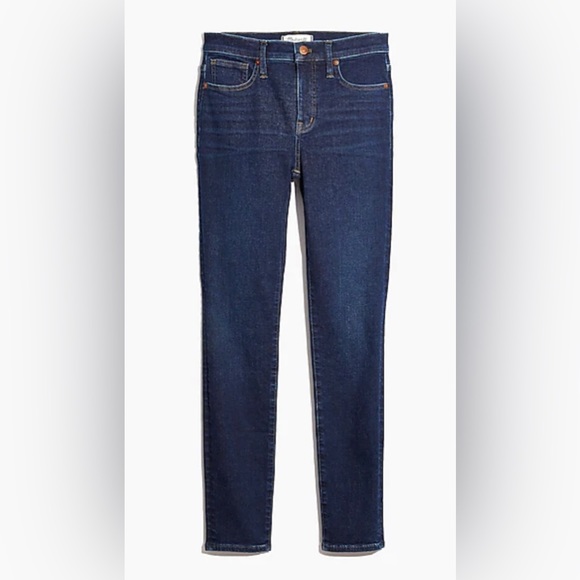 Madewell 9" Mid-Rise Skinny Jeans in Orland Wash: TENCEL™M Denim Edition - Picture 4 of 14